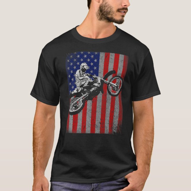 Dirt Bike Rider Motocross Racer Amerikanische Flag T-Shirt (Vorderseite)