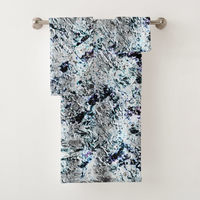 Dirty Carbon silvery fungus, sehr rustikales Bild Badhandtuch Set (Insitu)