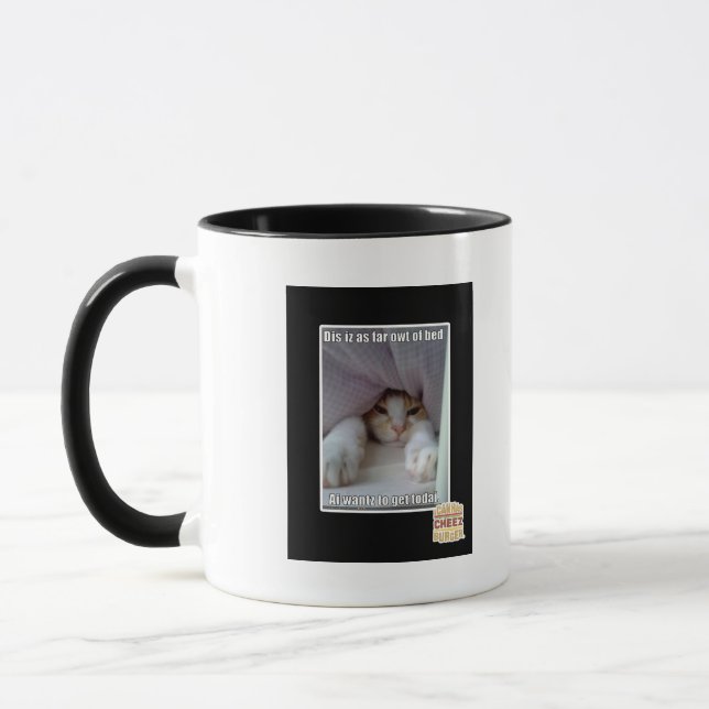 DIS iz als weit owt des Betts. Tasse (Links)