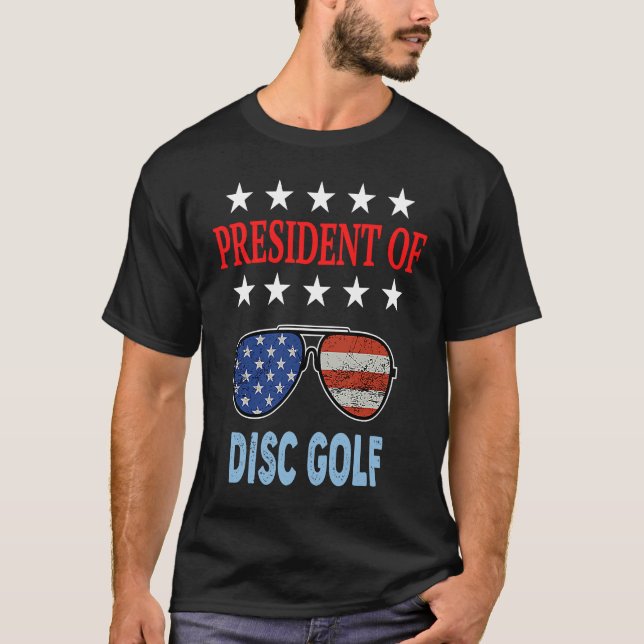 Disc Golf Accessories  USA Flag Disc Golf Saying T-Shirt (Vorderseite)