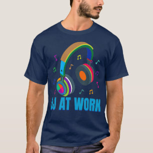 Disc Jockey - DJ bei der Arbeit - Groovy Funky Vin T-Shirt