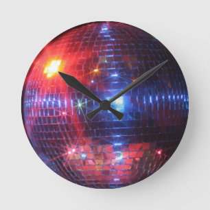 Disco ball with laser beams runde wanduhr