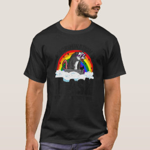 Diskriminierung ist Müll Opossum Regenbogenflagge T-Shirt