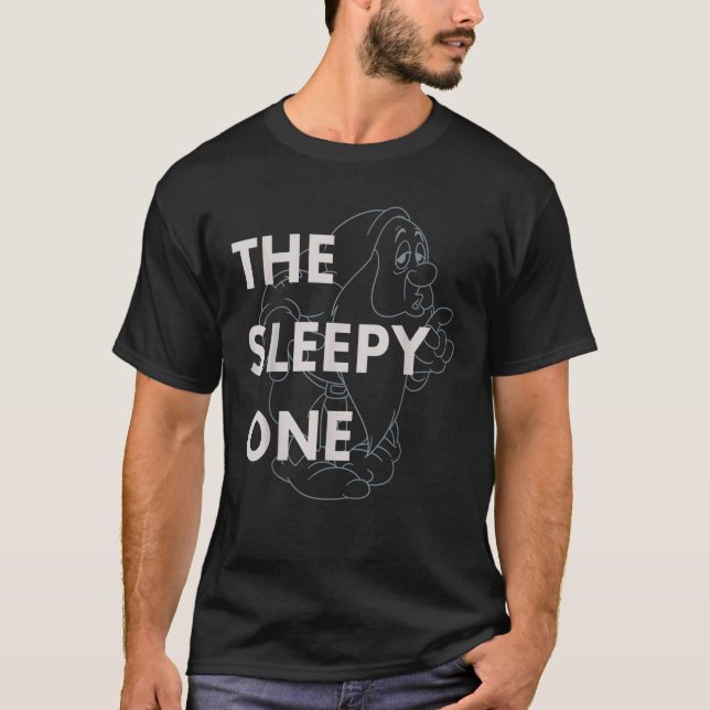 Disney Snow White The Sleepy One Outlined Graphic  T-Shirt (Vorderseite)