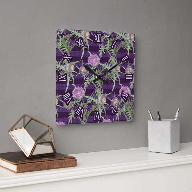 Distelveilchenblüten Quadratische Wanduhr (Büro)