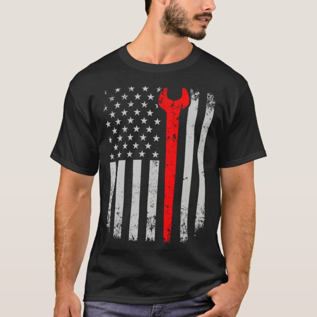 Distress American Flag Ironworker T-Shirt (Vorderseite)