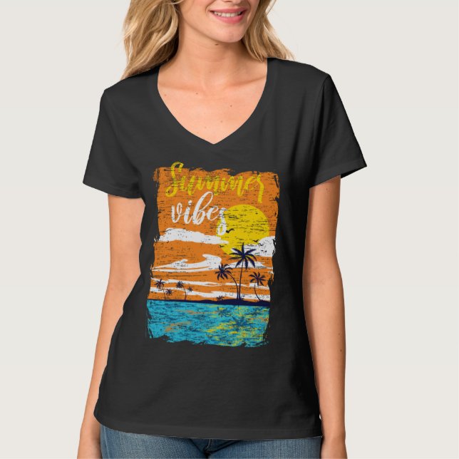 Distressed Summer Vibes Retro Sunset Beach Palm Tr T-Shirt (Vorderseite)
