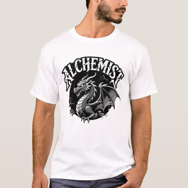 Distressed Winged Serpent Alchemist Graphic T-Shirt (Vorderseite)