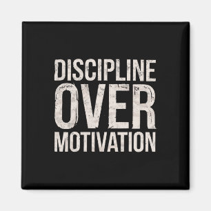 Disziplin über Motivation Gym Workout T-Shirt Gewi Magnet