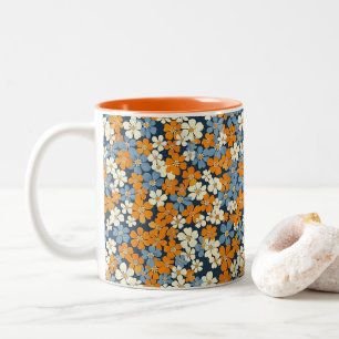 Ditsy-Blumenmuster  Zweifarbige Tasse