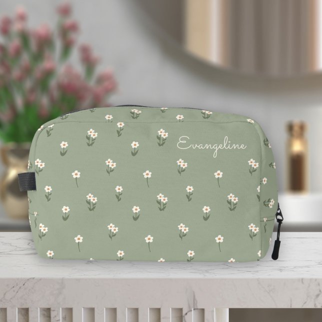 Ditsy Floral Boho Wildflower Salbei Grüner Name Waschbeutel (Von Creator hochgeladen)