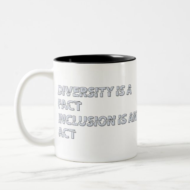 Diversity is Fact Inclusion Zweifarbige Tasse (Links)