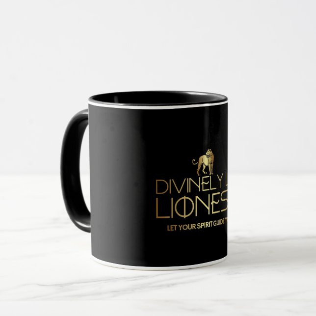 Divinely Lit Lioness Tasse - Schwarz & Gold (Vorderseite Links)