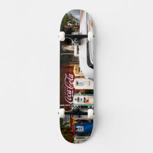 Dixon, New Mexico, Vereinigte Staaten. Oldtimer Skateboard