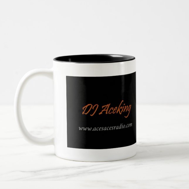 DJ Aceking Zweifarbige Tasse (Links)