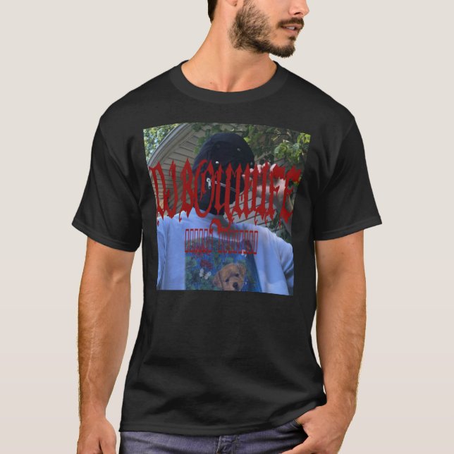 DJ BOYWIFE NAMESAKE III Klassischer T - Shirt (Vorderseite)