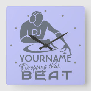 DJ custom color & monogram wall clock Quadratische Wanduhr
