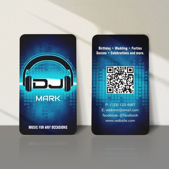 DJ Modern Blue Business Card mit QR-Code Visitenkarte (Von Creator hochgeladen)