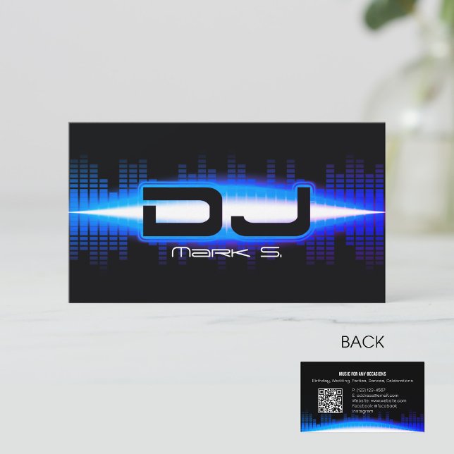 DJ Modern Royal Blue Business Card mit QR-Code Visitenkarte (Von Creator hochgeladen)