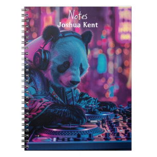 DJ Panda mit Kopfhörern Notizblock