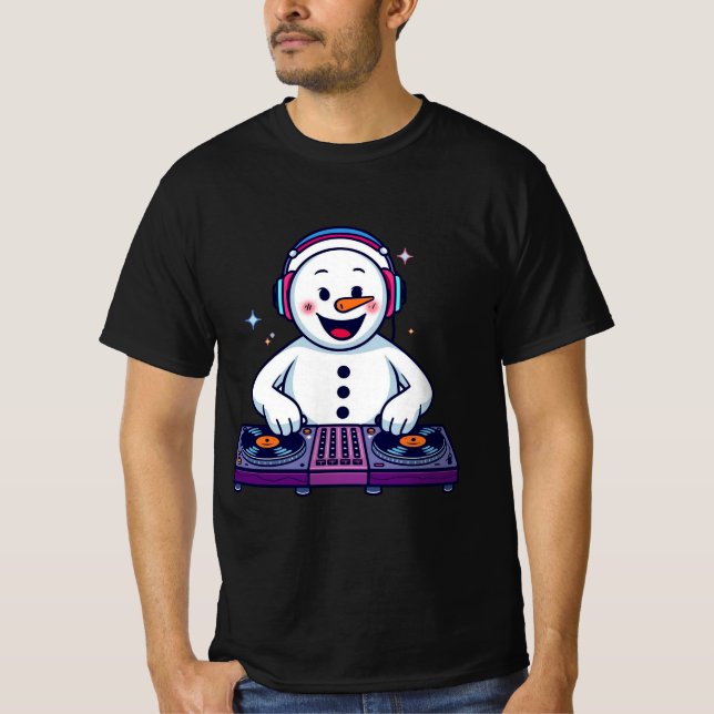 DJ Snowman Christmas – Funny Holiday Music Illustr T-Shirt (Vorderseite)