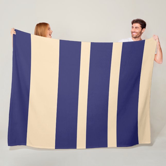 Dk Blau + Creme Breitbandstreifen Fleecedecke (Beispiel)