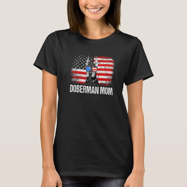 Doberman Dad American Flag Father's Day T-Shirt (Vorderseite)