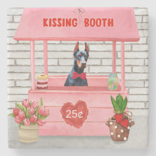 Doberman Dog Valentine's Day Kissing Booth Steinuntersetzer