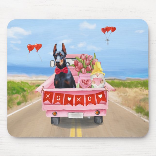 Doberman Dog Valentine's Day Lkw Herz Mousepad (Vorne)