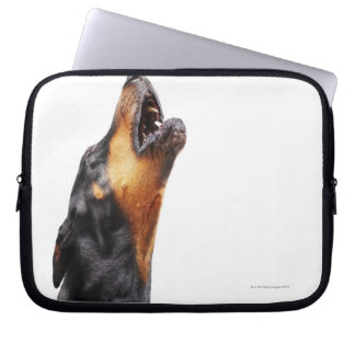 Doberman hewling laptopschutzhülle