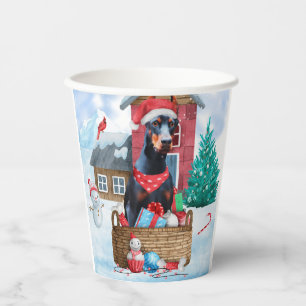 Doberman Hund im Schnee Weihnachtshundehaus Pappbecher