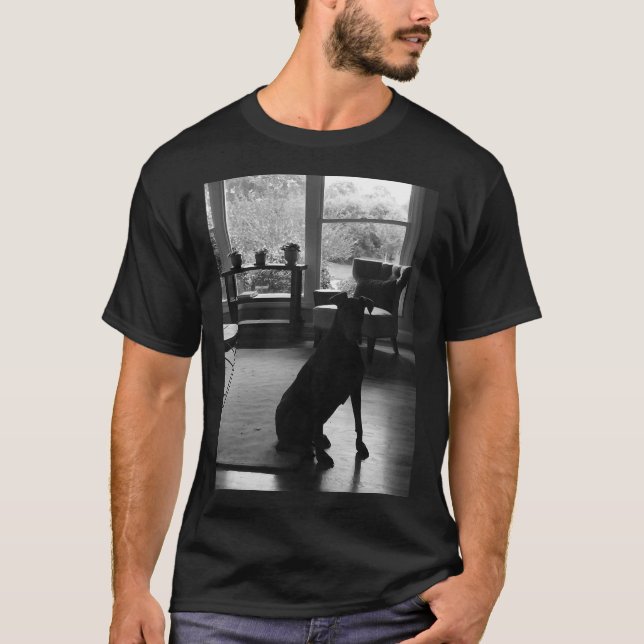 Doberman in Silhouette T-Shirt (Vorderseite)