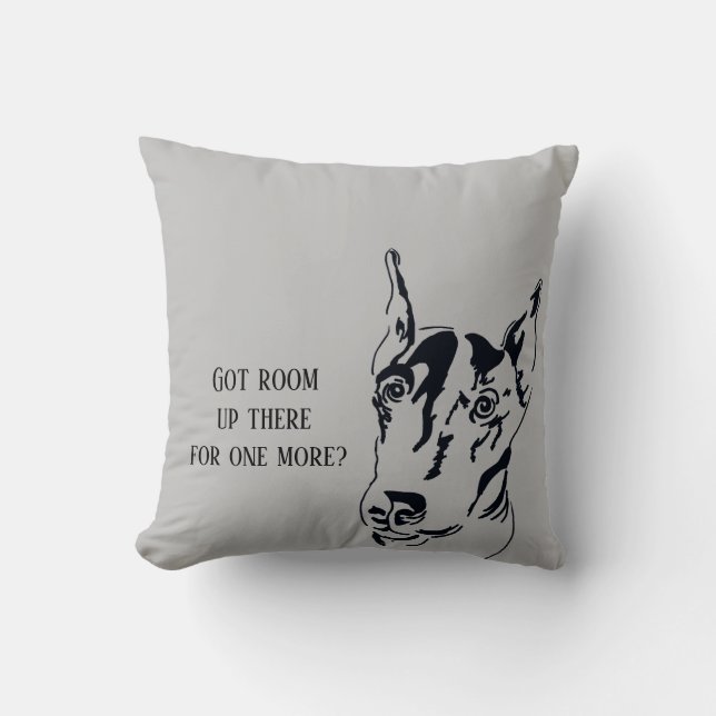 Doberman Pinscher Throw Pillow Kissen (Vorderseite)