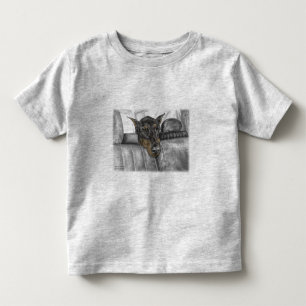 Dobermann fährt im Auto Kleinkind T-shirt