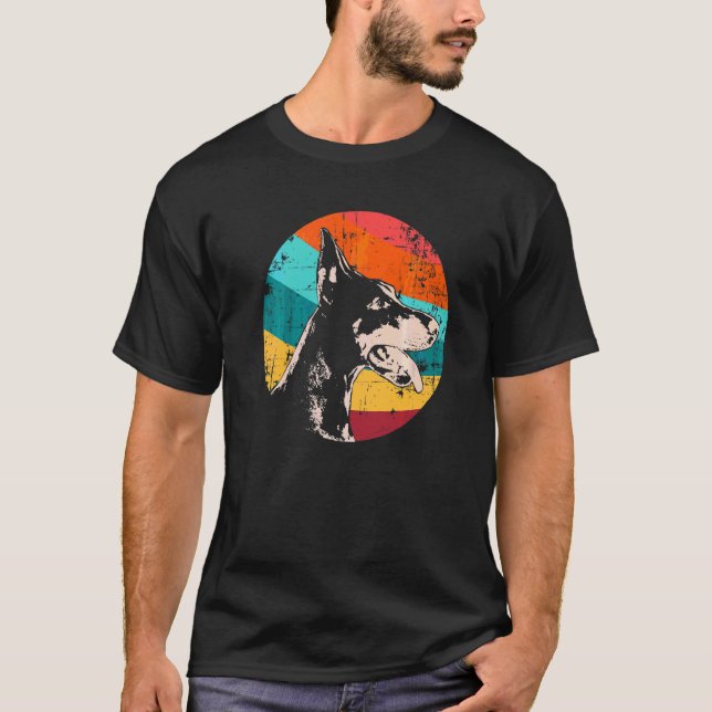 Dobermann-Hunderasse  11 T-Shirt (Vorderseite)