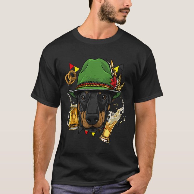 Dobermann Oktoberfest Dog Lederhosen German Beer F T-Shirt (Vorderseite)