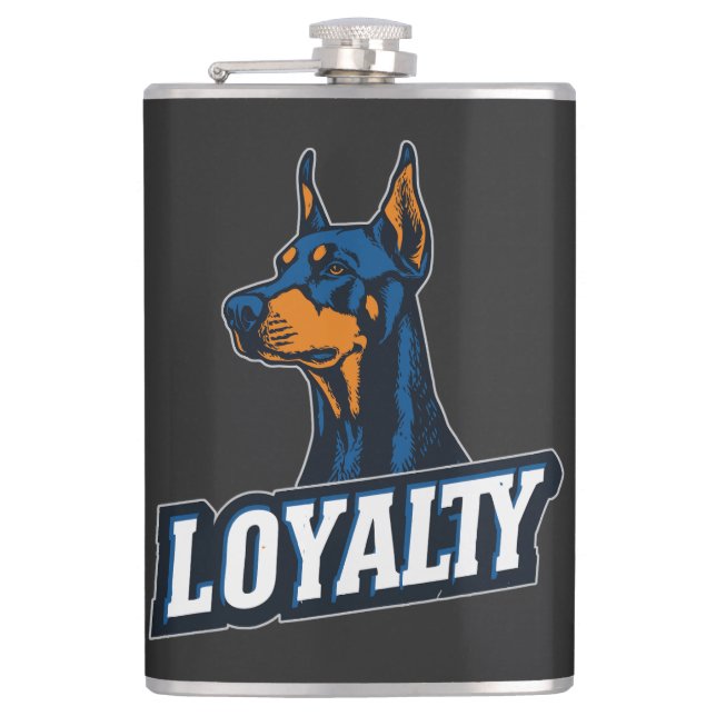 Dobermann – Symbol der Loyalität | LOYALTY Flachmann (Vorderseite)