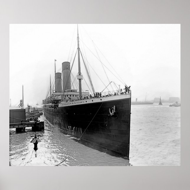 Docking RMS Oceanic Poster (Vorne)