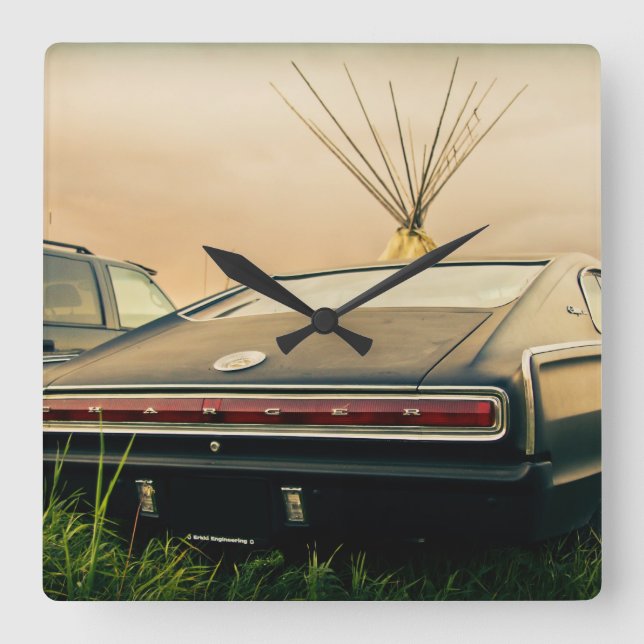 Dodge-Ladegerät 1966 Quadratische Wanduhr (Vorderseite)