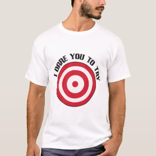 Dodgeball ich wage dich mit Bullseye-Ziel auf der  T-Shirt