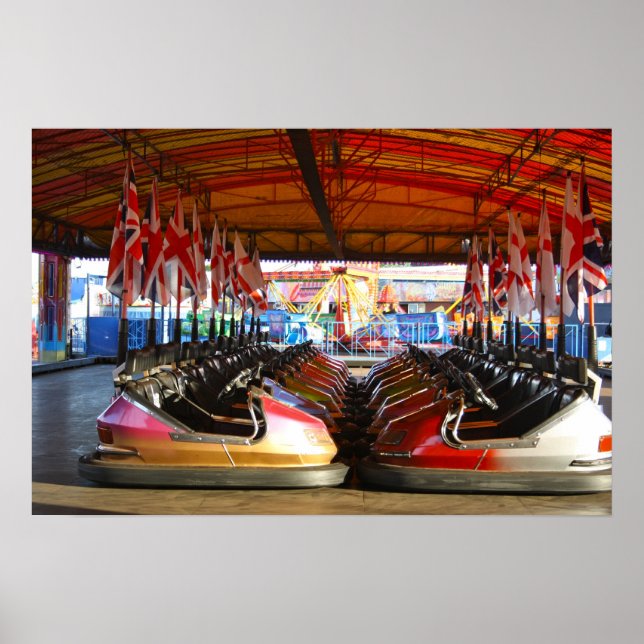 Dodgem Cars bei Funfair Print Poster (Vorne)