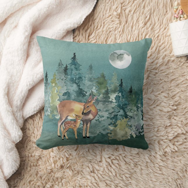 Doe and Fawn Deer in Forest Full Moon Kissen (Decke)