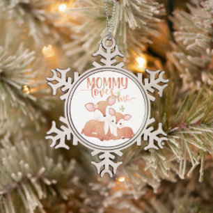 Doe Deer and Fawn Mommy Lieben Schneeflocken Zinn-Ornament