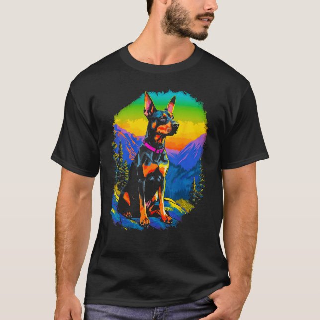 Dog Doberman Pinscher Hike T-Shirt (Vorderseite)