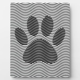 Dog Paw drucken auf schwarzen und weißen Wellen Fotoplatte