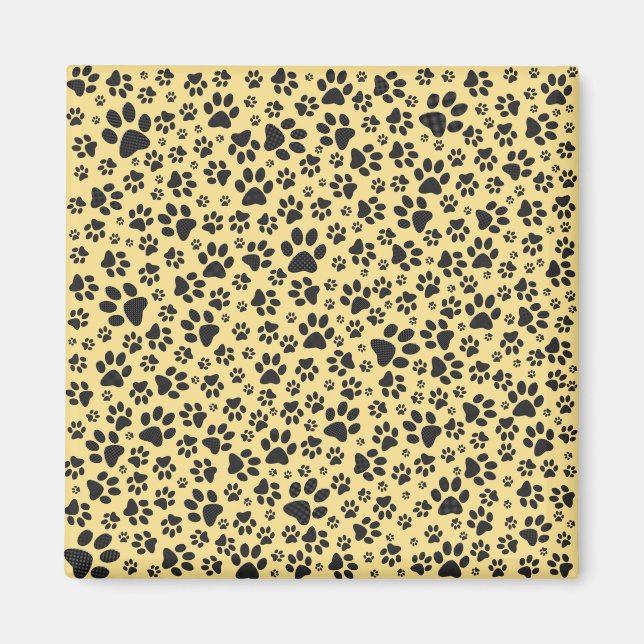 Dog Paws Black and White Polka Dot auf Buttercreme Magnet (Vorne)