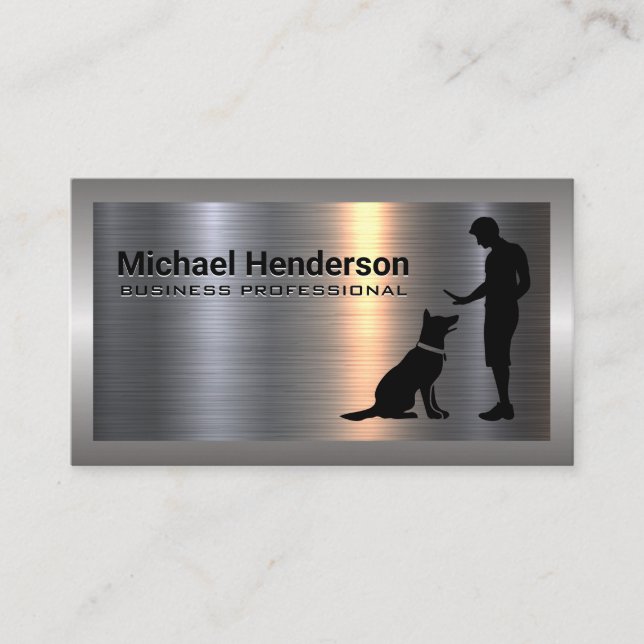 Dog Trainer mit Hund | Metallic Visitenkarte (Vorderseite)