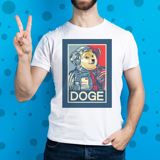 Dogecoin Astronaut Doge To The Moon Crypto Funny T-Shirt (Von Creator hochgeladen)