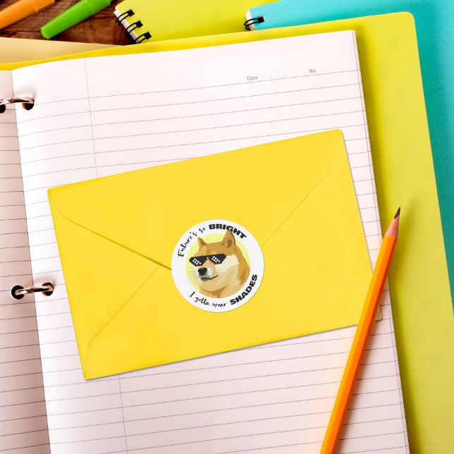 Dogecoin Future Sunglasses Börsenkrypto Runder Aufkleber (Von Creator hochgeladen)