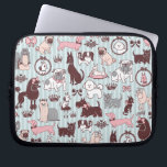 Doggy Boudoir Laptop Sleeve<br><div class="desc">Hunde und mehr Hunde in diesem ultra niedlichen und extravaganten Hundsmuster. Mit Möpsen,  Poodles,  Bullhunden,  Weenies,  Chihuahuas und mehr! Originelle Kunstwerke von Claudette Barjoud von Fluff.</div>